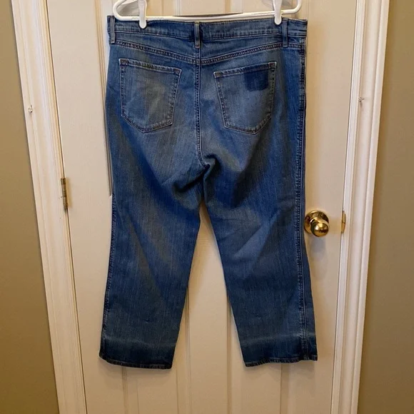 Loft Jeans - Picture 5 of 6